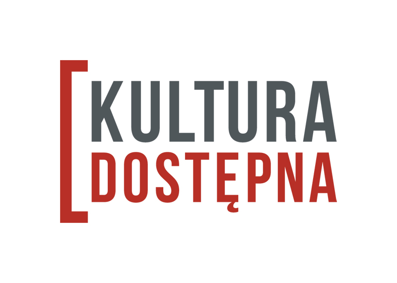 Szary napis KULTURA oraz bordowy napis DOSTĘPNA ujęte po lewej stronie bordowym nawiasem kwadratowym